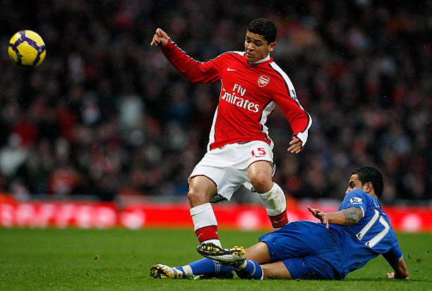 队为其量身 队为其量身